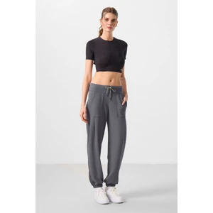 Tommy Life Koyu Gri Yumuşak Dokulu Cep Detaylı Rahat Form Kadın Pantolon - 94672