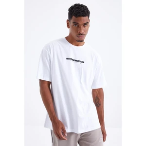 Tommy Life Beyaz Sırtı Yazı Baskılı O Yaka Erkek Oversize T-Shirt  - 88100
