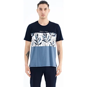 Tommy Life Tommy Life  Beyaz Renk Geçişli Baskı Detaylı O Yaka Standart Kalıp Erkek T-Shirt - 88177
