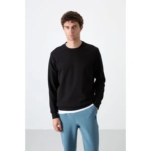 Tommy Life Tommy Life  Tommylife Siyah Erkek Basic O Yaka Rahat Form Sweatshirt - 88053