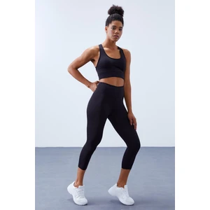 Tommy Life Siyah Kadın Yüksek Bel Toparlayıcılı Çapraz Sırt Detaylı Spor Büstiyer-Kapri Tayt Takım - 95283