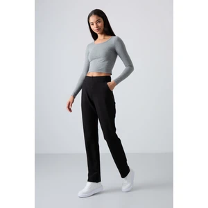 Tommy Life Tommy Life  Siyah Kadın Yüksek Bel Cepli Slim Fit Klasik Paça Eşofman Alt - 94185