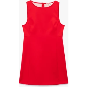 Slim Fit Kolsuz Bisiklet Yaka Mini Elbise