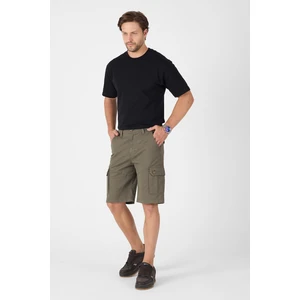 Erkek Regular Fit Kargo Cepli Şort Kapri