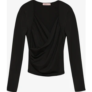 Kruvaze Yaka Drapeli Uzun Kollu Bluz Siyah