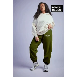 Kadın Büyük Beden Paça Lastikli New York Baskılı Ince Eşofman Altı  SPR25BEAK48