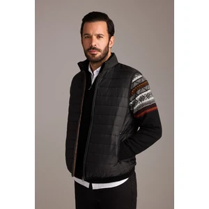 Yarım Balıkçı Yaka Slim Fit Dar Kesim Fermuarlı Desenli Triko Kazak