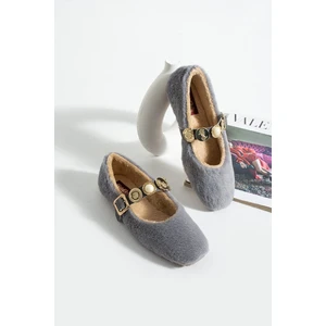 Kadın Peluş Toka Detay Düz Taban Ev Babet