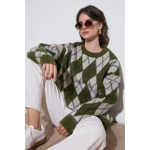 Oversize Fit Bisiklet Yaka Baklava Desenli Yumuşak Dokulu Kazak Bayan Kazak 4616223