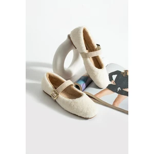 Çeyiz Bohça Pofuduk Kadın Ev Içi Babet Kışlık Kemerli Peluş Yünlü Ev Içi Dış Mekan Babet