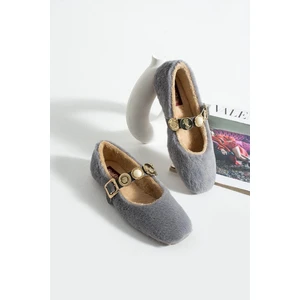 Çeyiz Bohça Pofuduk Kadın Ev Babeti Kışlık Taşlı Tokalı Peluş Yünlü Ev Içi Dış Mekan Babet