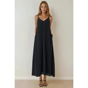 Kadın V -Yaka A-Form Maxi Elbise Black