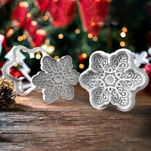 Kar Tanesi Şeklinde Kurabiye Kalıbı ve Kesici