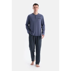 Uzun Kollu Pat ve Cep Detaylı Tişört Pantolon Takım