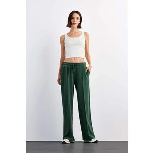 Relax Fit Normal Bel Düz Paça Modal Pantolon