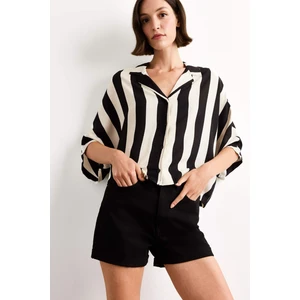 Oversize Geniş Kalıp Çizgili Kısa Kollu Gömlek G1324AX25SM