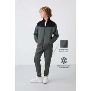 Haki Pamuklu Kalın Içi Tüylü Yumuşak Dokulu Standart Fit Nakışlı Erkek Çocuk eşofman takım - 11240