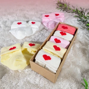 Kız Bebek Çorap Seti 5 Çift – Kalp Desenli – Kutulu – Patik Boy – Pamuk