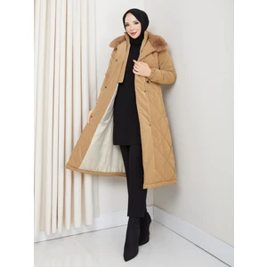 Kadın Tam Dolgulu Yakası Kürklü Genç Spor Nova Kumaş Tesettür Mont 0190