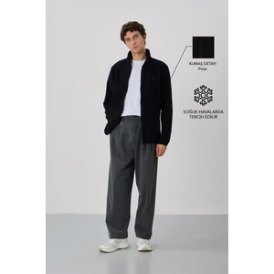 Tommy Life Siyah Yazı Nakışlı Dik Yaka Fermuarlı Standart Kalıp Erkek Sweatshirt Polar - 87992