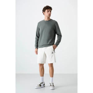 Tommy Life Ekru Gizli Fermuar Arka Cepli Bağcıklı Standart Kalıp Erkek Şort - 81136