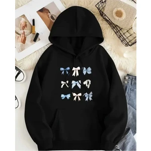 Mavi ve Beyaz Kurdeleler Baskılı Kapüşonlu Cepli Pamuklu Siyah Sweatshirt
