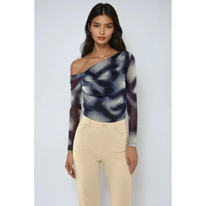 Kadın Asimetrik Yaka Astarlı Tül Bluz Maya Mavisi