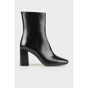 Siyah Deri Kadın Klasik Bot