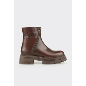 Kahve Deri Kadın Günlük Bot