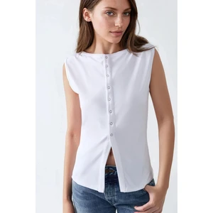 Kadın Dar Fit Bisiklet Yaka Örme Yelek Beyaz