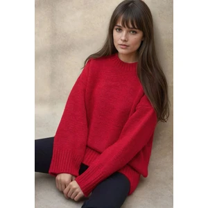 Kadın Kalın Örgü Düz Yaka Kazak Kırmızı
