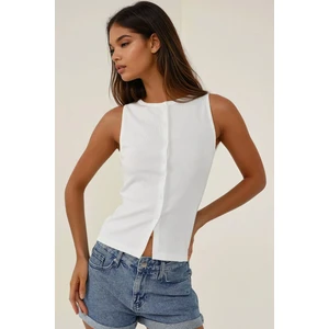 Kadın Düğmeli Fitted Bisiklet Yaka Örme Üst Beyaz