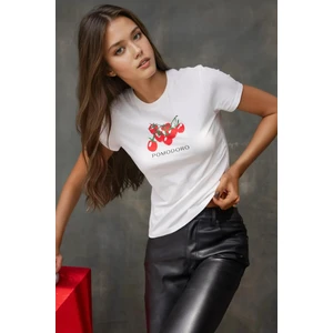 Kadın Kadın Bisiklet Yaka Kısa Kollu Önü Baskılı Pamuklu T-Shirt Kırmızı