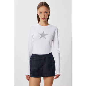 Yıldız Baskılı Taş Detaylı Crop Örme Bluz LUB0229 Beyaz