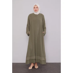 Haki Etek Ucu Katlı Ferace