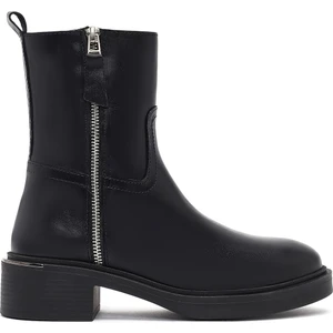 Kadın Siyah Fermuarlı Deri Bot 25WFD185518