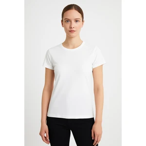 Kadın Bisiklet Yaka Beyaz Tişört