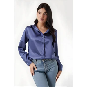 Kadın Mavi Hafif Dökümlü Saten Yüzeyli Gömlek HZL22W-BD139641
