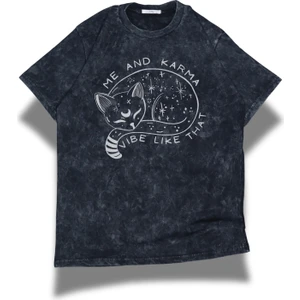 Fuddy Moda Unisex Me And Karma Baskılı Yıkamalı Tişört, Oversize Taylor Swift Baskılı Vintage T-Shirt