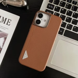 Apple iPhone 17 Uyumlu Kılıf Zebana Arvento Elite Deri Kılıf (Kablosuz Şarj) Kahverengi