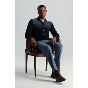 Merino Yün Pamuk Karışım Şerit Desenli Düğmeli Lacivert Triko Gömlek