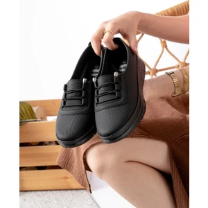 Kadın Ciltli Lastikli Detaylı Anne Ayakkabısı Günlük Ayakkabı Babet