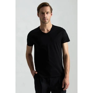 Siyah V Yaka Basic T-Shirt