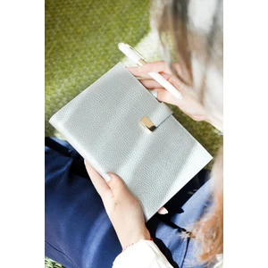 Victoria's Journals Executive Vegan Deri Defter. A5. 100 Gr. 240 Sayfa. Kenar Yaldızlı Gümüş