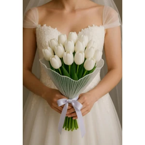 Tüllü Lale Gelin Buketi 20 Adet (Yaka Çiçeği Hediyeli)