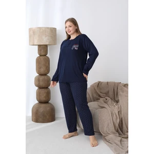 Kadın Kışlık Büyük Beden Curve Nakışlı Desenli Yakası Düğmeli Uzun Kollu Pijama Takımı