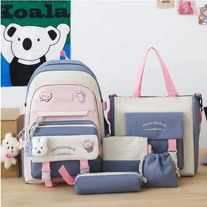 Okul Sırt Çantası Erkek ve Kız Öğrenci Schoolbag Karikatür Kolye Büyük Kapasiteli Orta Okul Kız Schoolbag Sırt Çantası (Yurt Dışından)