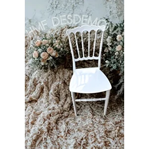 Beyaz Plastik Napolyon Sandalye