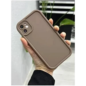 Iphone 11 Uyumlu ( 12 Görünümlü Köşeli ) Darbe Önleyici Mat Lansman Silikon Kılıf