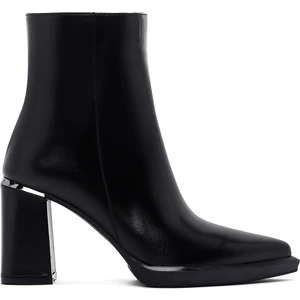 Kadın Siyah Fermuarlı Kalın Topuklu Deri Bot 25WFD131018